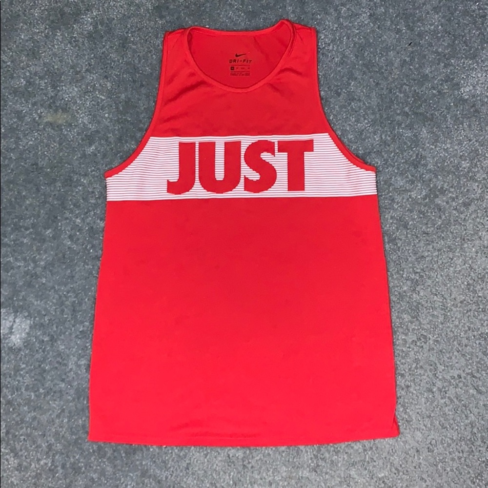 Women’s Nike tank top